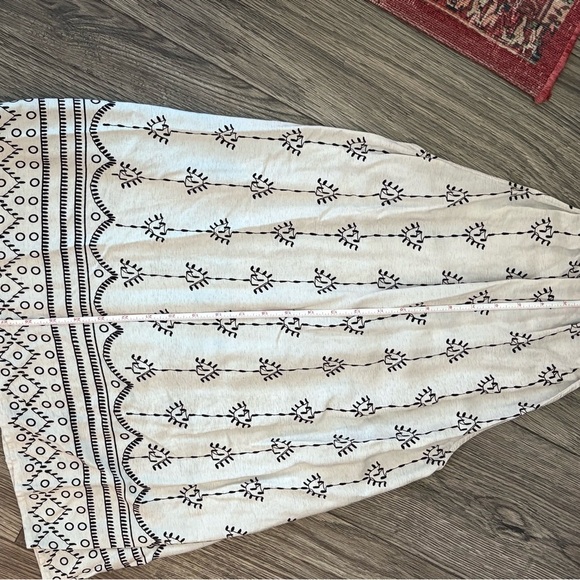 V Cristina Halter Style Coordinating Set, Size M, 100% Rayon, Black/Off White - Picture 10 of 12